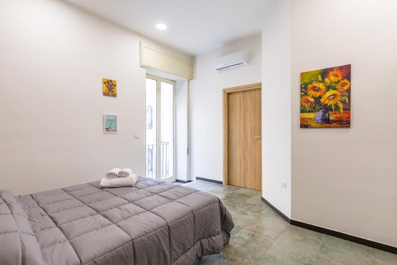 Gelso Complex Studios And Flat By Napoliapartments Exterior photo