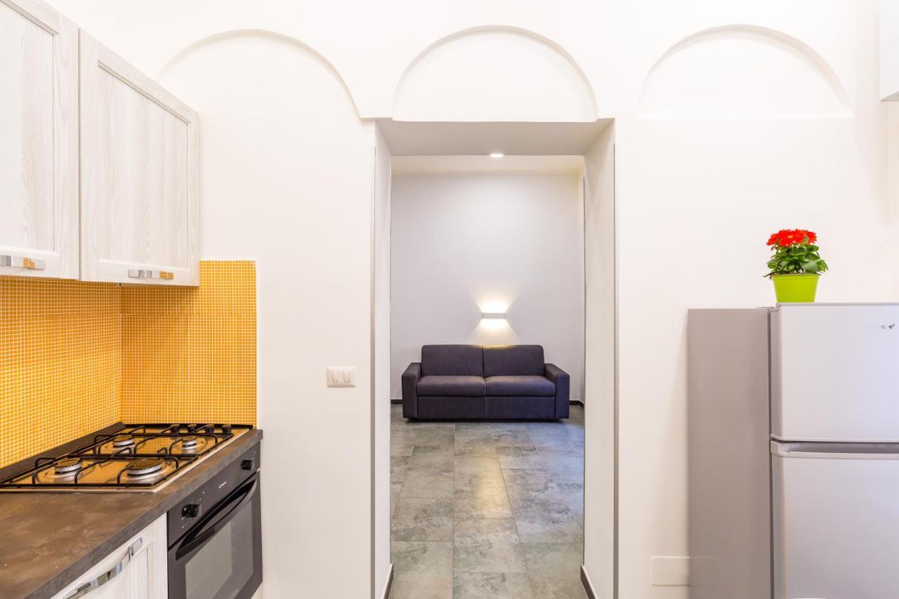 Gelso Complex Studios And Flat By Napoliapartments Exterior photo